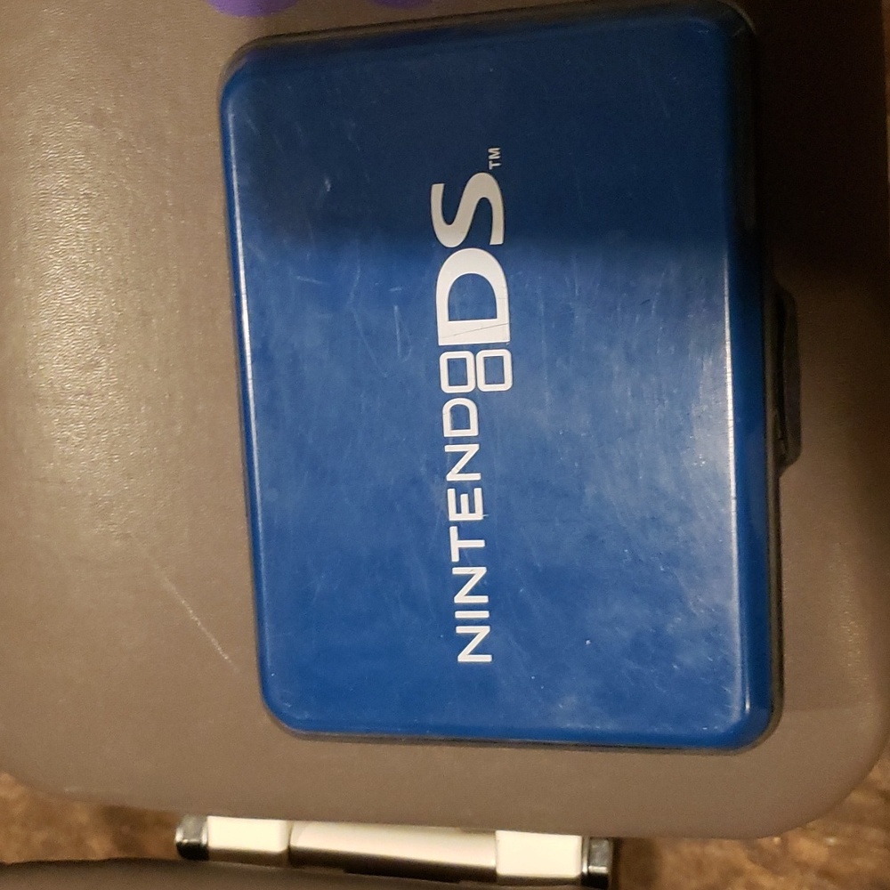 Nintendo DS with case, charger and Mario Cart game
